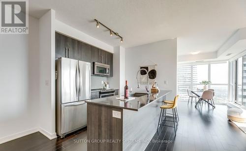 # 4610 - 4011 Brickstone Mews, Mississauga, ON - Indoor Photo Showing Kitchen