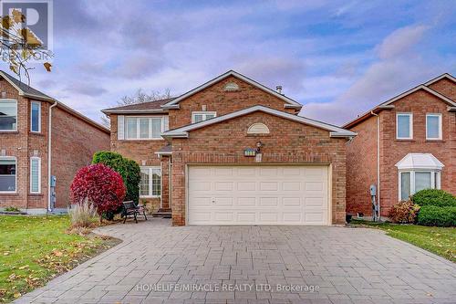 109 Valleymede Drive, Richmond Hill, ON - Outdoor