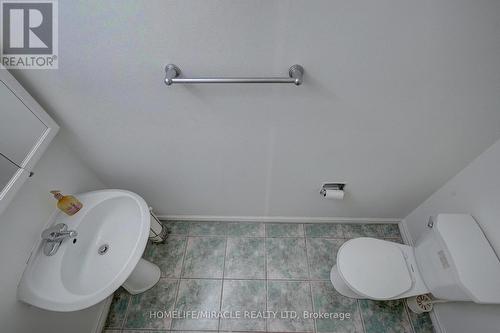 109 Valleymede Drive, Richmond Hill, ON - Indoor Photo Showing Bathroom