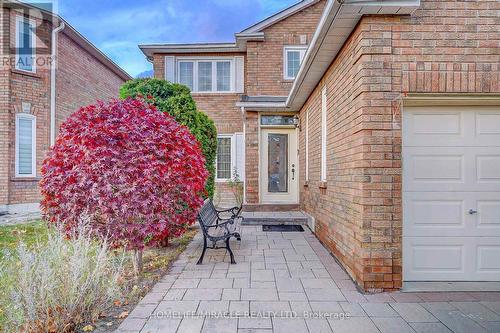 109 Valleymede Drive, Richmond Hill, ON - Outdoor With Exterior