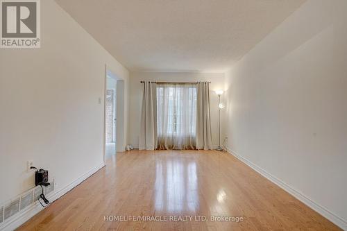 109 Valleymede Drive, Richmond Hill, ON - Indoor Photo Showing Other Room