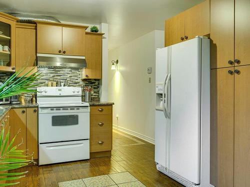 Cuisine - 359A Rue Principale, Saint-Sauveur, QC - Indoor Photo Showing Kitchen