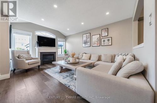 77 Beachgrove Crescent, Whitby, ON - Indoor Photo Showing Living Room With Fireplace