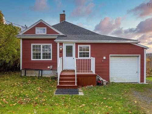 66 Oak Street, Trenton, NS 