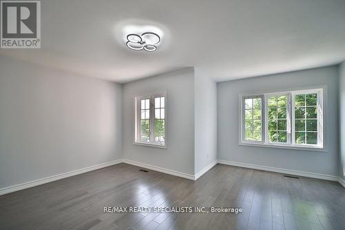 95 Luba Avenue, Richmond Hill, ON - Indoor Photo Showing Other Room