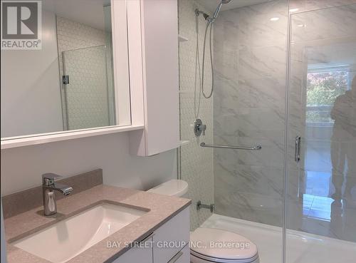 519S - 8 Cedarland Drive, Markham, ON - Indoor Photo Showing Bathroom