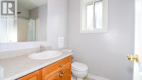 115 Sproule Drive, Barrie, ON - Indoor Photo Showing Bathroom