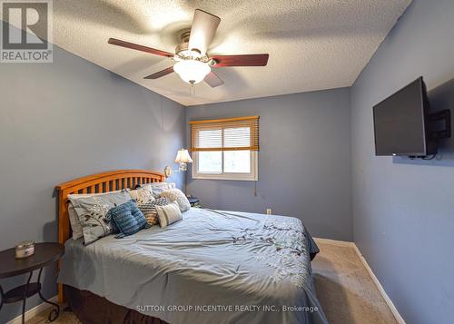 50 - 165 Kozlov Street, Barrie, ON - Indoor Photo Showing Bedroom