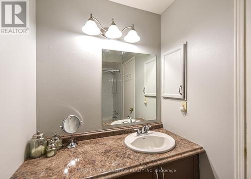 50 - 165 Kozlov Street, Barrie, ON - Indoor Photo Showing Bathroom