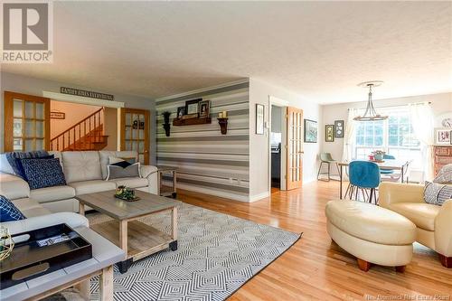 8 Wedgewood, Rothesay, NB - Indoor Photo Showing Living Room