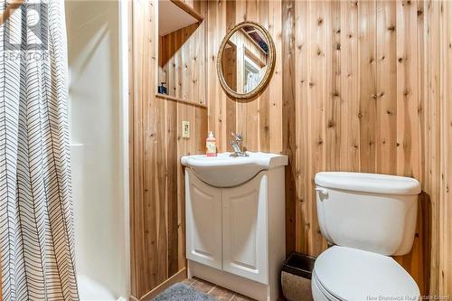 8 Wedgewood, Rothesay, NB - Indoor Photo Showing Bathroom