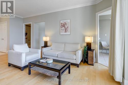 2305 - 78 Harrison Garden Boulevard, Toronto, ON - Indoor Photo Showing Living Room