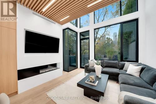 47 Roxborough Street W, Toronto, ON - Indoor Photo Showing Living Room With Fireplace