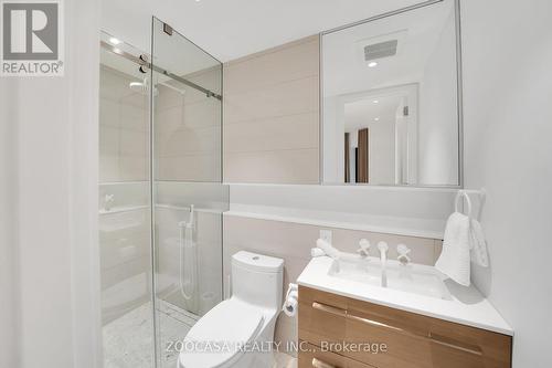 47 Roxborough Street W, Toronto, ON - Indoor Photo Showing Bathroom