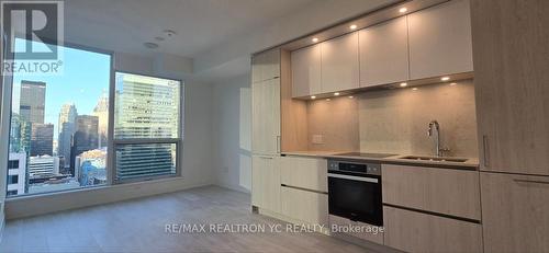 3107 - 15 Mercer Street, Toronto, ON - Indoor Photo Showing Kitchen