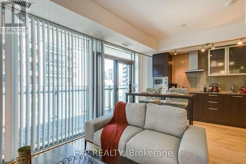 1406 - 12 York Street, Toronto, ON - Indoor