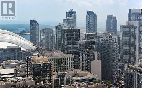 4010 - 295 Adelaide Street W, Toronto, ON - Outdoor With View