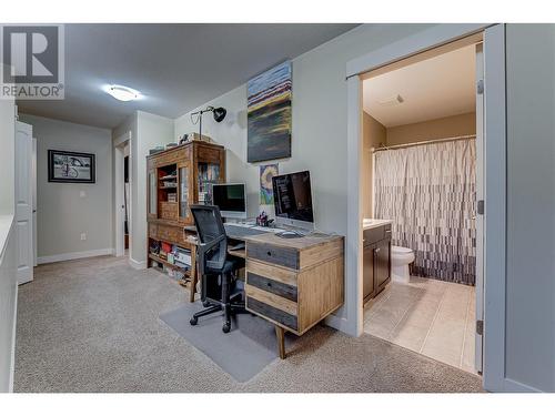 4900 Heritage Drive Unit# 201, Vernon, BC - Indoor Photo Showing Office