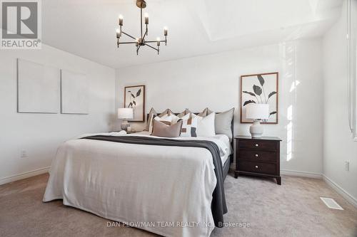 6 Page Place, Clarington, ON - Indoor Photo Showing Bedroom