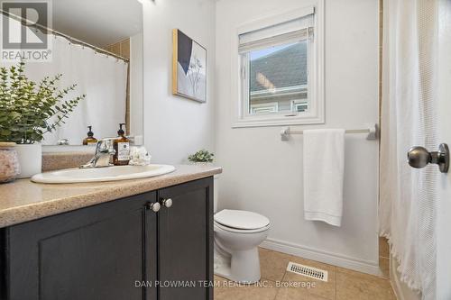 6 Page Place, Clarington, ON - Indoor Photo Showing Bathroom