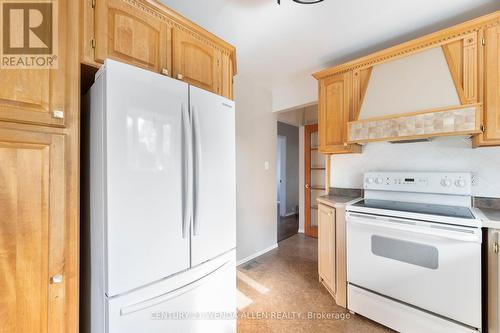 475 Humewood Avenue, Oshawa, ON - Indoor Photo Showing Kitchen