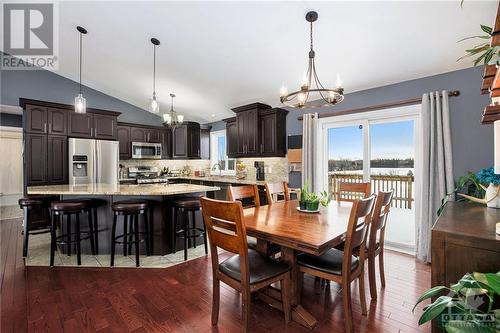 2393 Tennyson Road, Perth, ON - Indoor Photo Showing Dining Room