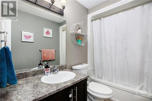 2393 Tennyson Road, Perth, ON - Indoor Photo Showing Bathroom