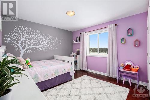 2393 Tennyson Road, Perth, ON - Indoor Photo Showing Bedroom