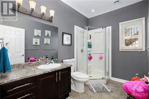 2393 Tennyson Road, Perth, ON - Indoor Photo Showing Bathroom