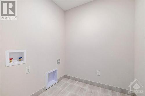 Laundry Room - 233 Conservancy Drive, Ottawa, ON - Indoor Photo Showing Other Room