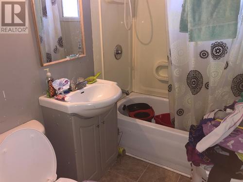 15 Patrick Street, Carbonear, NL - Indoor Photo Showing Bathroom