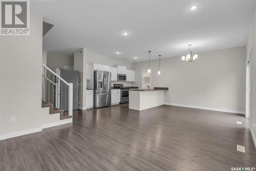 122 315 Dickson Crescent, Saskatoon, SK - Indoor Photo Showing Kitchen