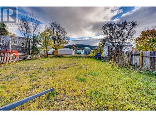 3303 17 Street, Vernon, BC - Outdoor