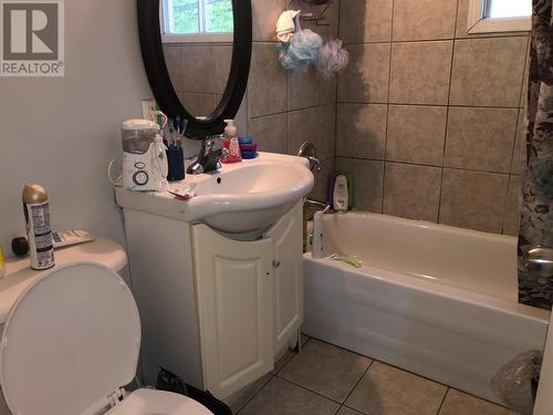 19 Patrick Street, Carbonear, NL - Indoor Photo Showing Bathroom