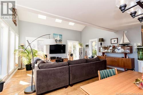 4 White Head Wharf Road, Clifton Royal, NB - Indoor Photo Showing Living Room