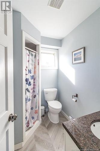 4 White Head Wharf Road, Clifton Royal, NB - Indoor Photo Showing Bathroom