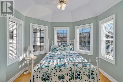 206 Crystal Bay Drive, Amherstburg, ON - Indoor Photo Showing Bedroom