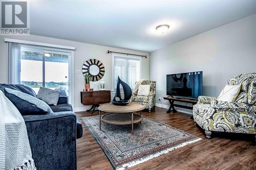 15 Topsail Shores Terrace, Conception Bay South, NL - Indoor Photo Showing Living Room