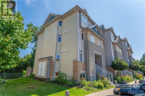 1072 Redtail Private, Ottawa, ON - Outdoor