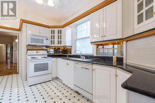 287 John Street, Belleville, ON - Indoor Photo Showing Kitchen