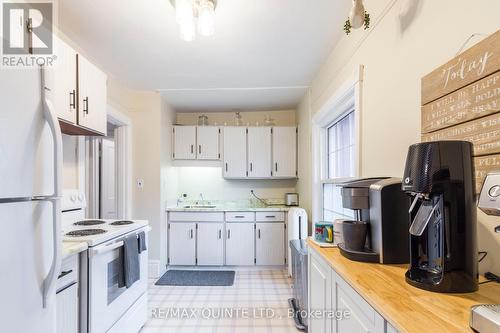 287 John Street, Belleville, ON - Indoor Photo Showing Kitchen