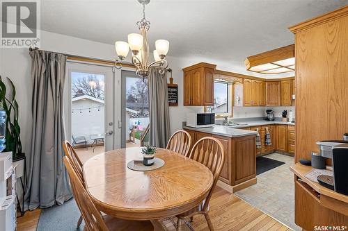 114 Vanier Crescent, Saskatoon, SK - Indoor Photo Showing Dining Room