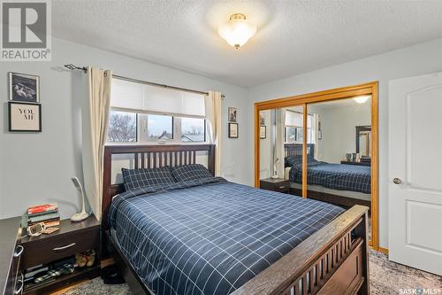 114 Vanier Crescent, Saskatoon, SK - Indoor Photo Showing Bedroom