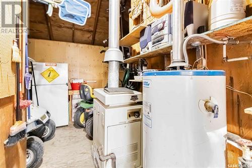 47 & 49 Procter Drive, Blackstrap Shields, SK - Indoor Photo Showing Other Room