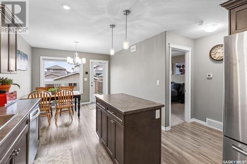 1058 Kloppenburg Bend, Saskatoon, SK - Indoor Photo Showing Kitchen