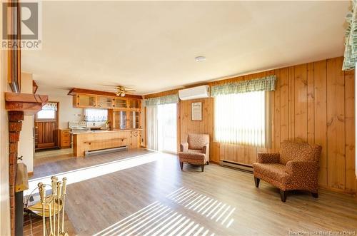 80 Surrey Hill Drive, Hillsborough, NB - Indoor Photo Showing Living Room