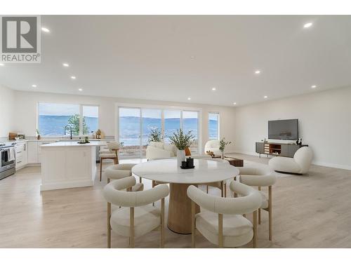 10009 Morrison Close, Summerland, BC - Indoor Photo Showing Dining Room