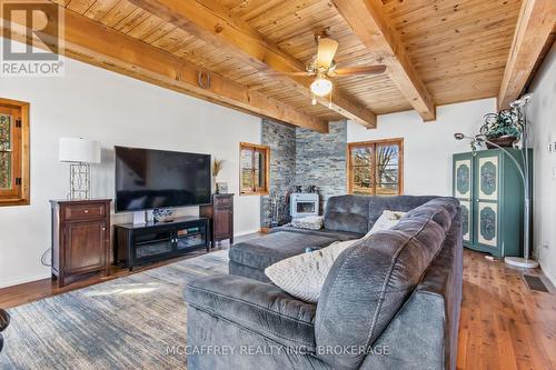 5439 County Road 9, Greater Napanee, ON - Indoor Photo Showing Living Room With Fireplace