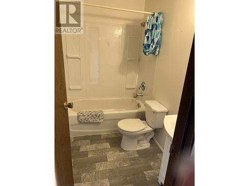 3030 Mcgill Crescent, Prince George, BC - Indoor Photo Showing Bathroom