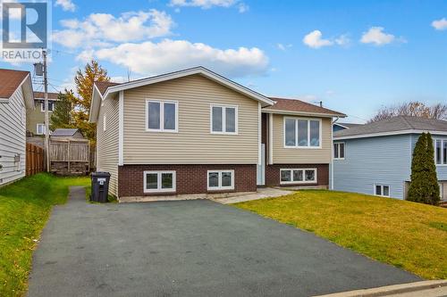 43 Moores Drive, Mount Pearl, NL - Outdoor With Facade